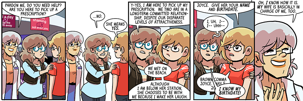 no her middle name isn't comma